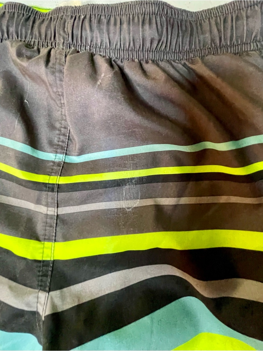 Lot of 3 Boys Swim Shorts Old Navy & Cat & Jack - Picture 11 of 11